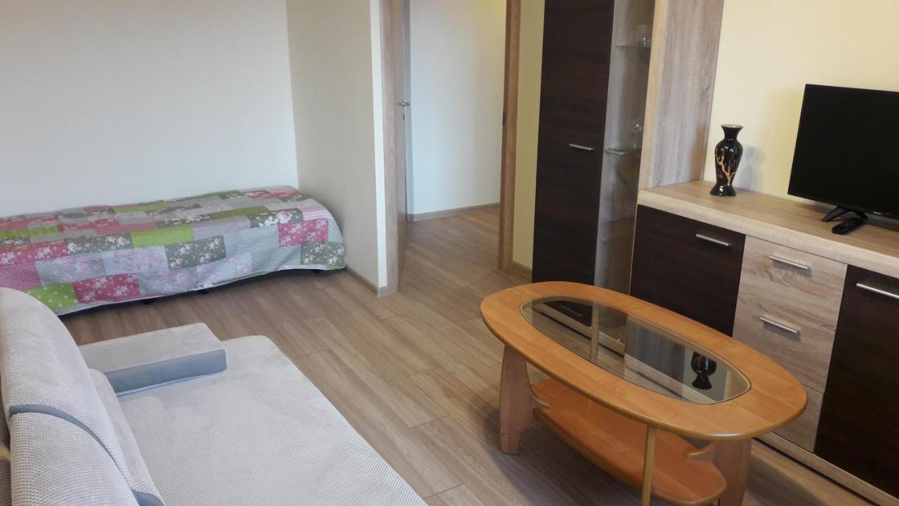 Tulpiu Apartamentai ปาเนเวชิส ภายนอก รูปภาพ